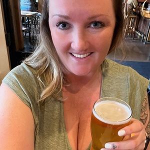 Meet your Posher, Brittney